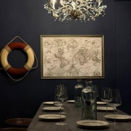 В Москве появился бар без берегов в стиле арктического стритфуда